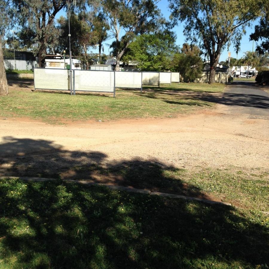 Newell Hwy Caravan Park Parkes Exterior foto